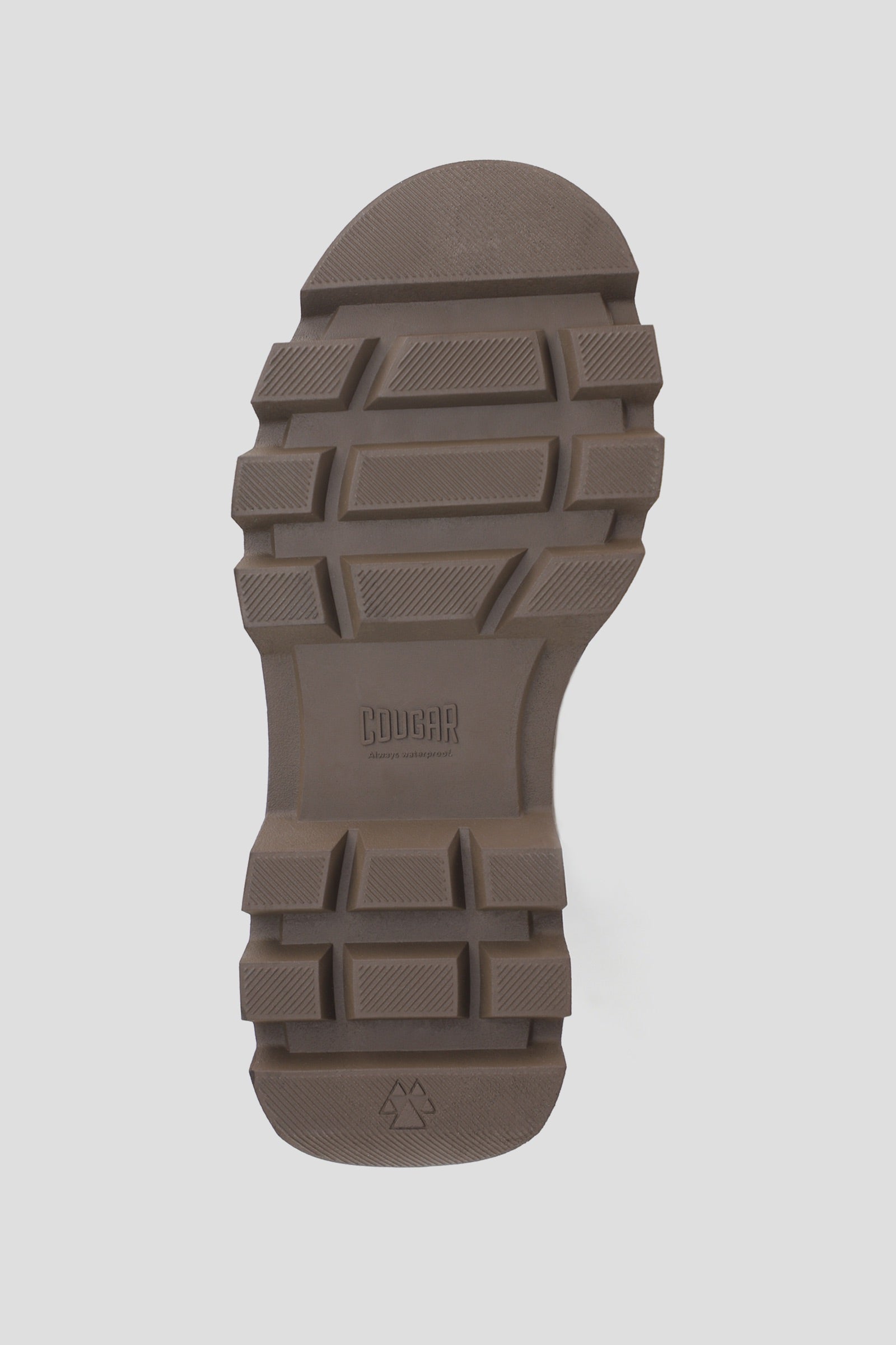 Cougar Women's Villa In Almond M