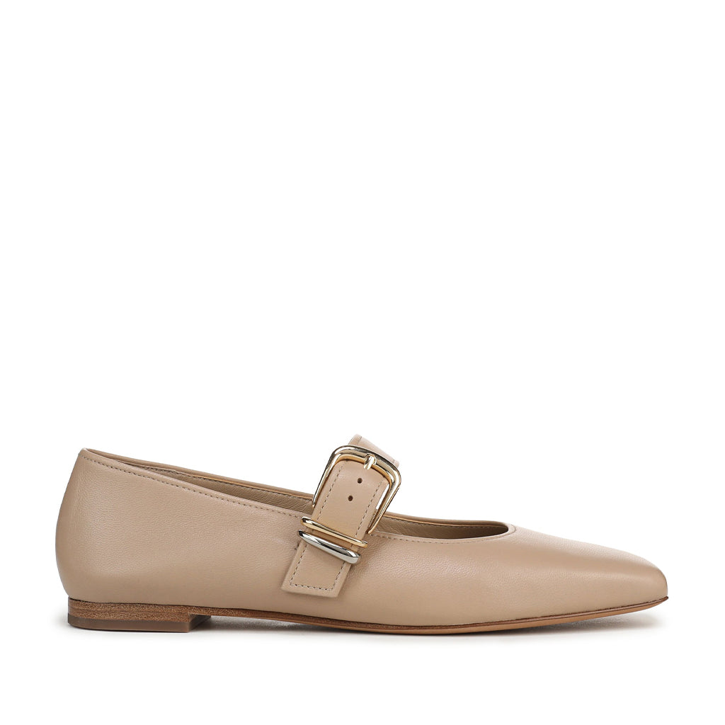 Vince. Women's Daniela in Warm Almond