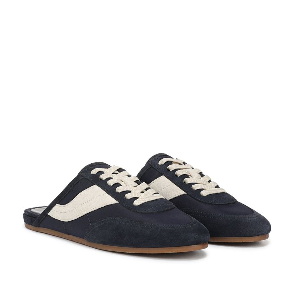 Vince. Women's Solstice in Night Blue/Moonlight