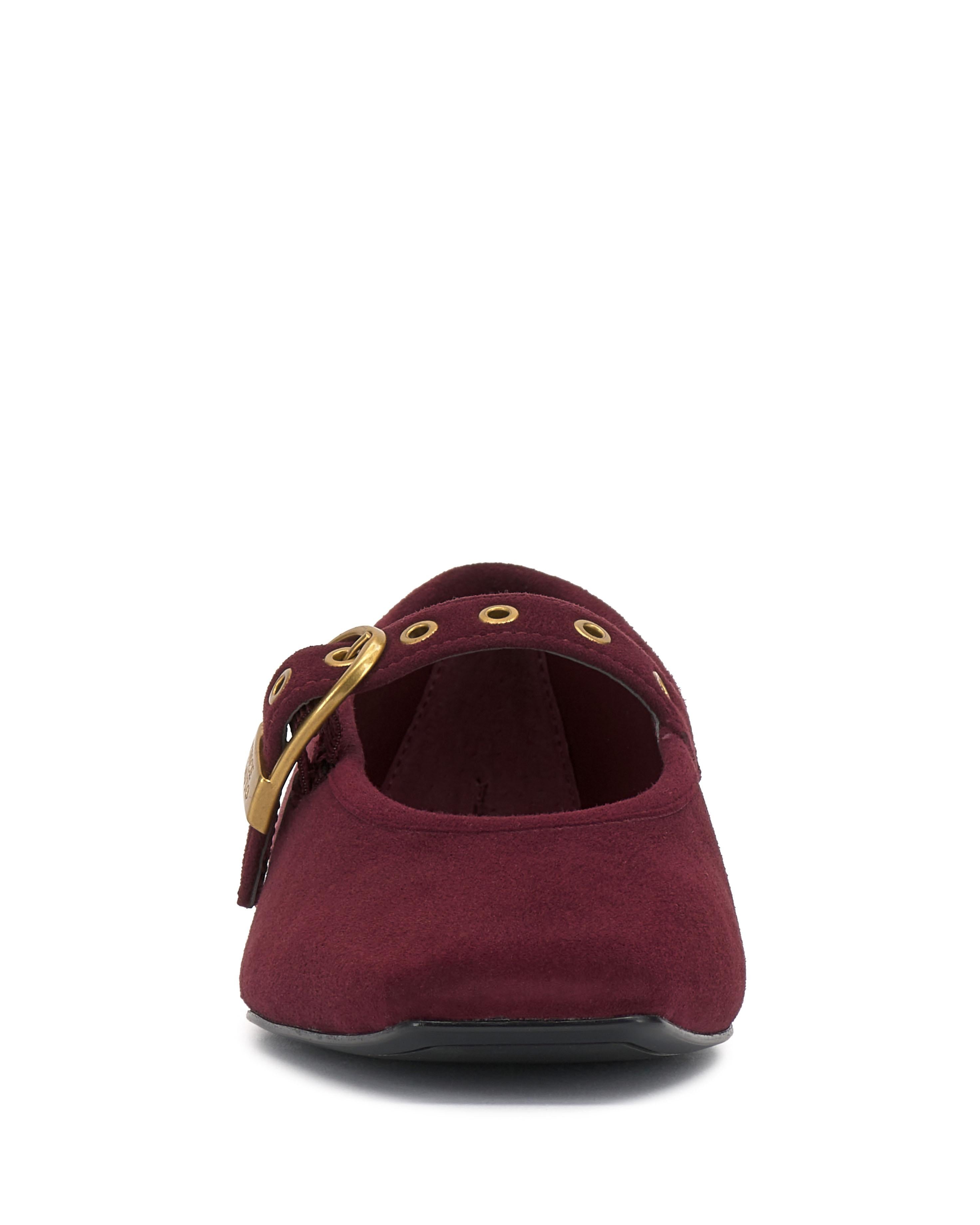 Vince Camuto Women's Vinica Burgundy M