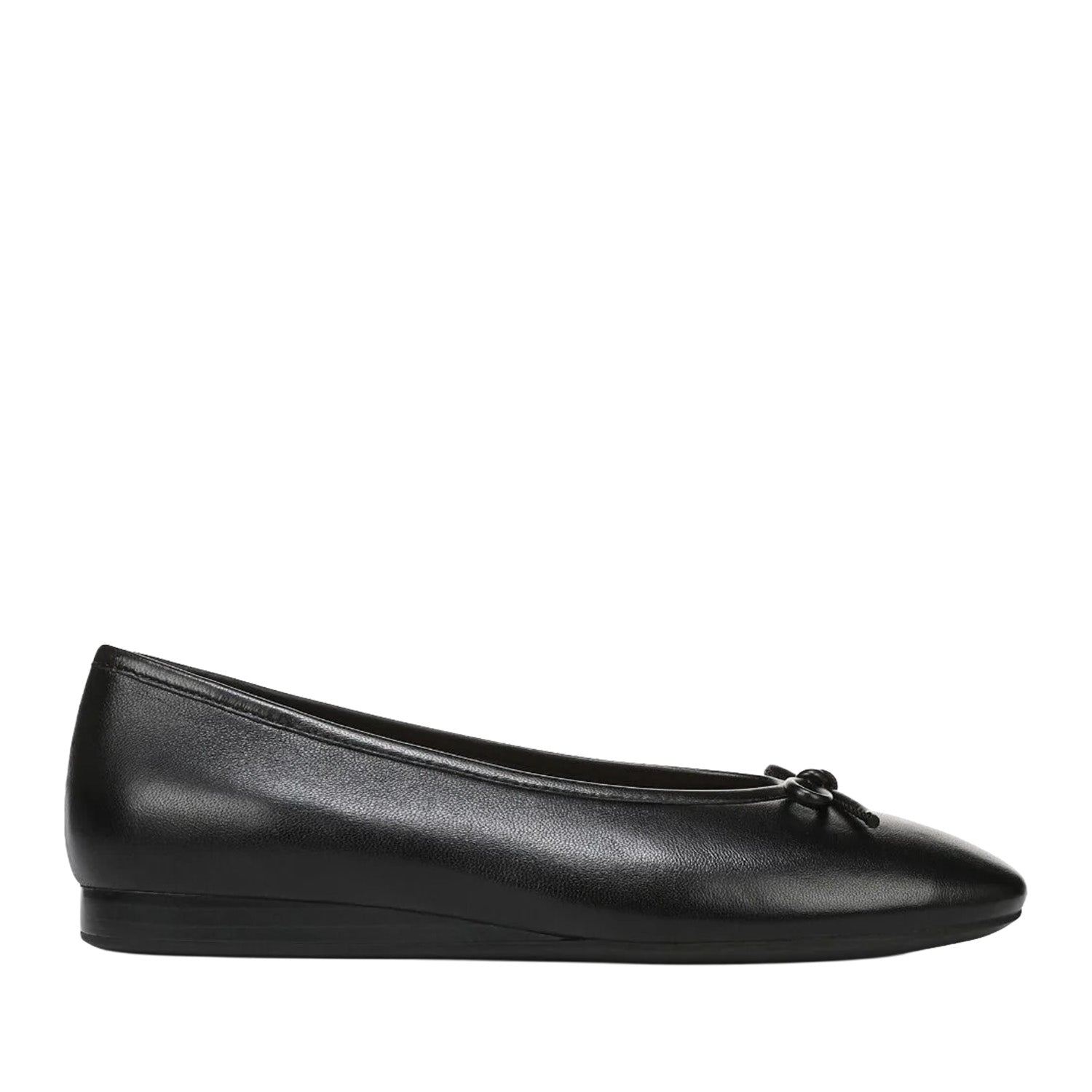 Vionic Women's Larissa in Black
