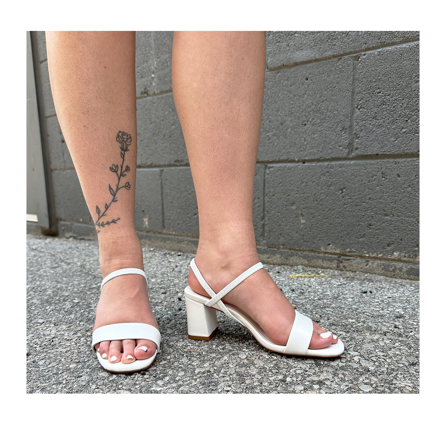 Grahame James Women's Addison in White