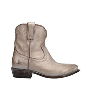 Frye  Women's Billy Short Gold M