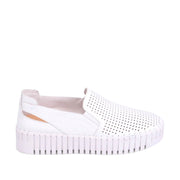 Django and Juliette Women's Bartas in White