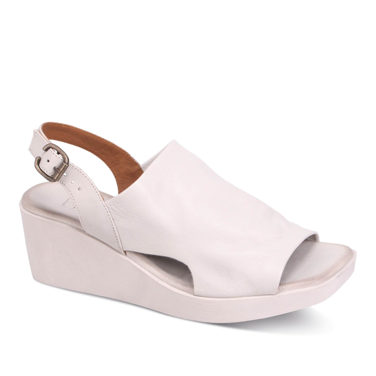 Bueno Women's Flynn Slingback Wedge in White, 36 EU