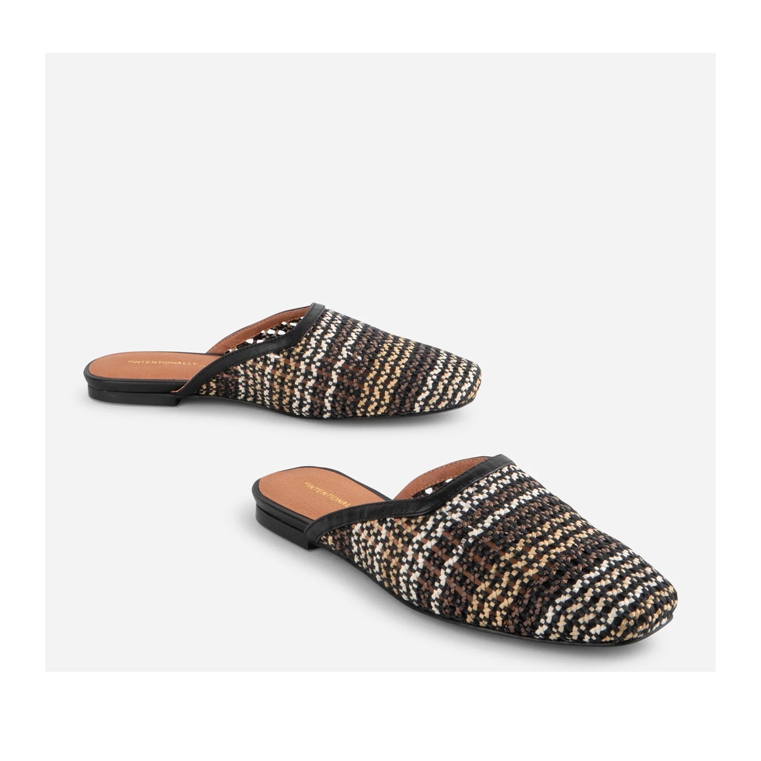 Intentionally Blank Women's Bianca in Black Combo