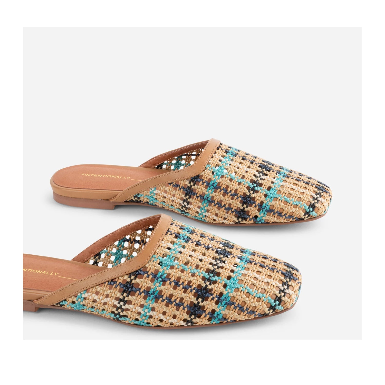 Intentionally Blank Women's Bianca in Tan Combo