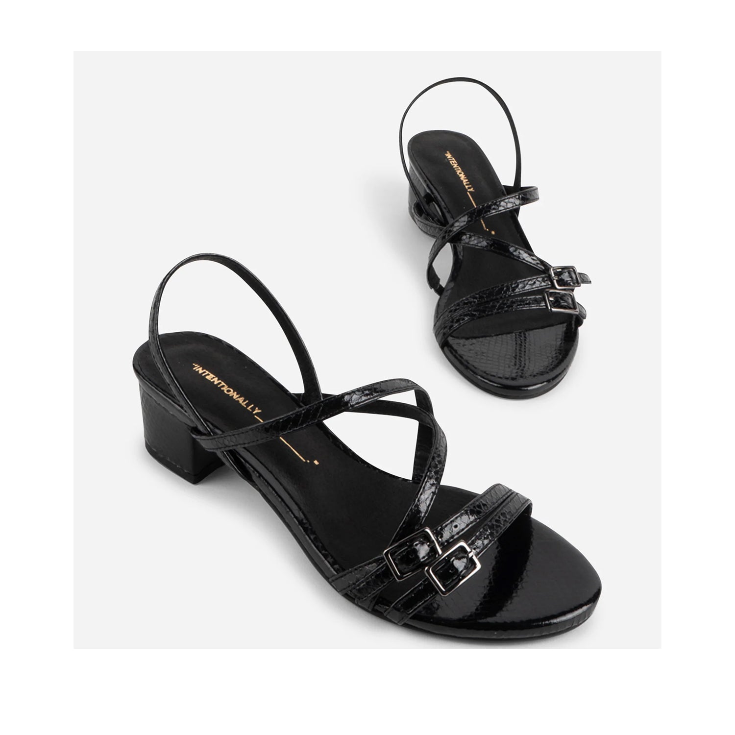 Intentionally Blank Women's Kariton in Black