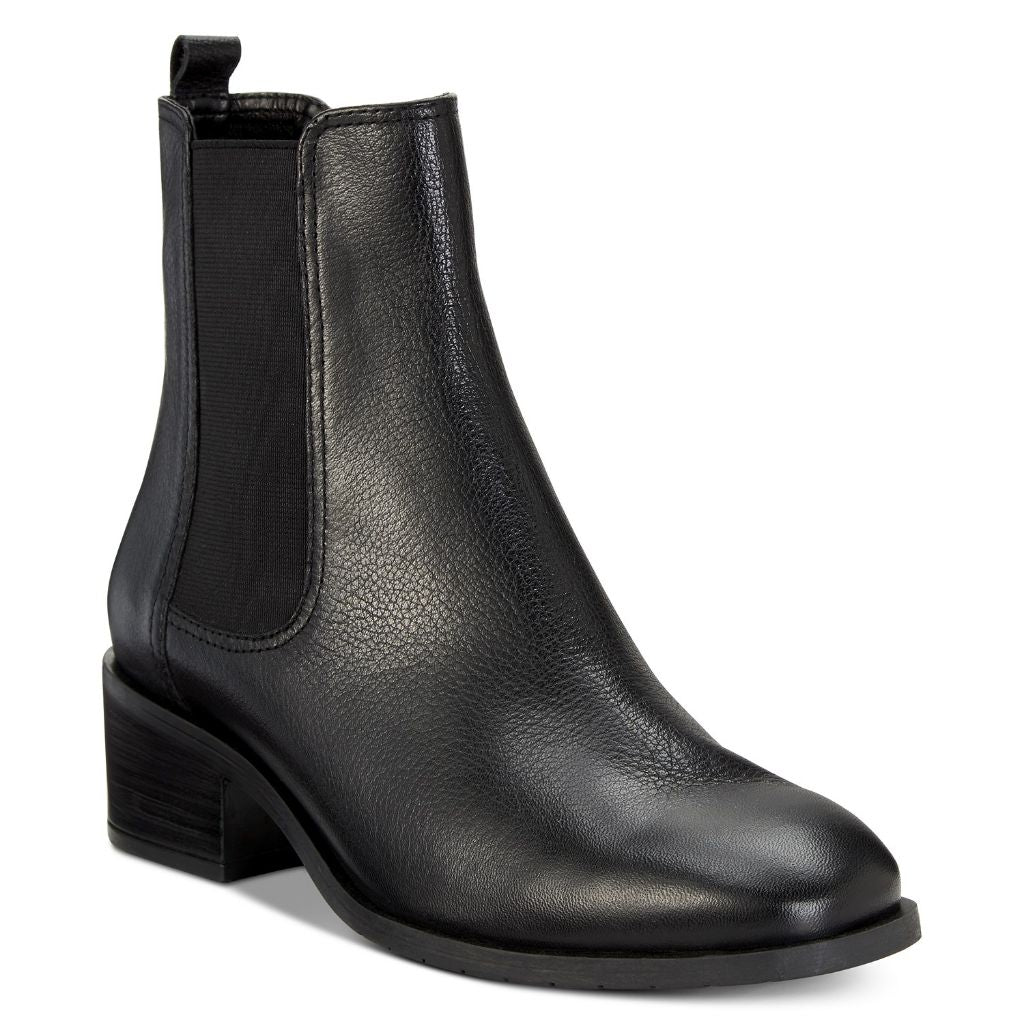 Kenneth Cole Women's Salt Chelsea Boots in Black