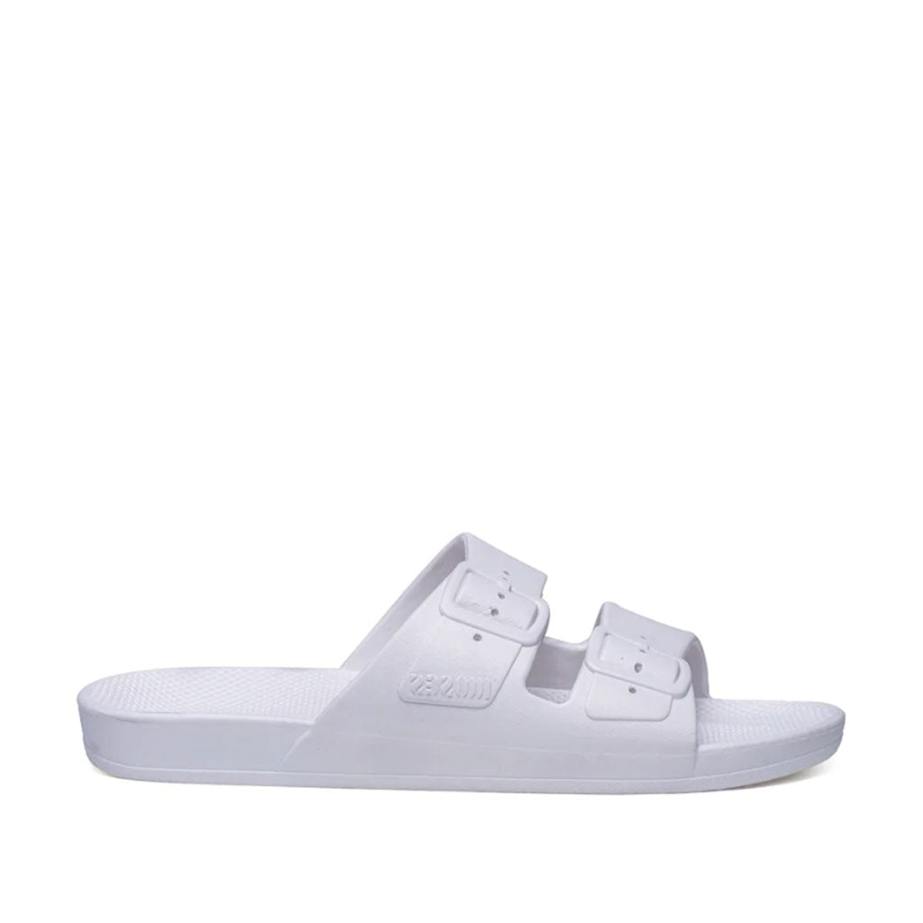 Moses Unisex Freedom A Sandal in White