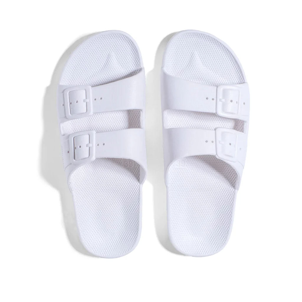 Moses Unisex Freedom A Sandal in White
