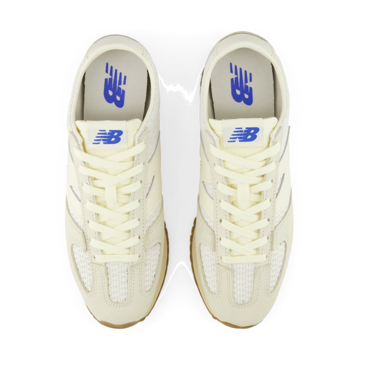 New Balance Unisex 471 in Angora/Sea Salt