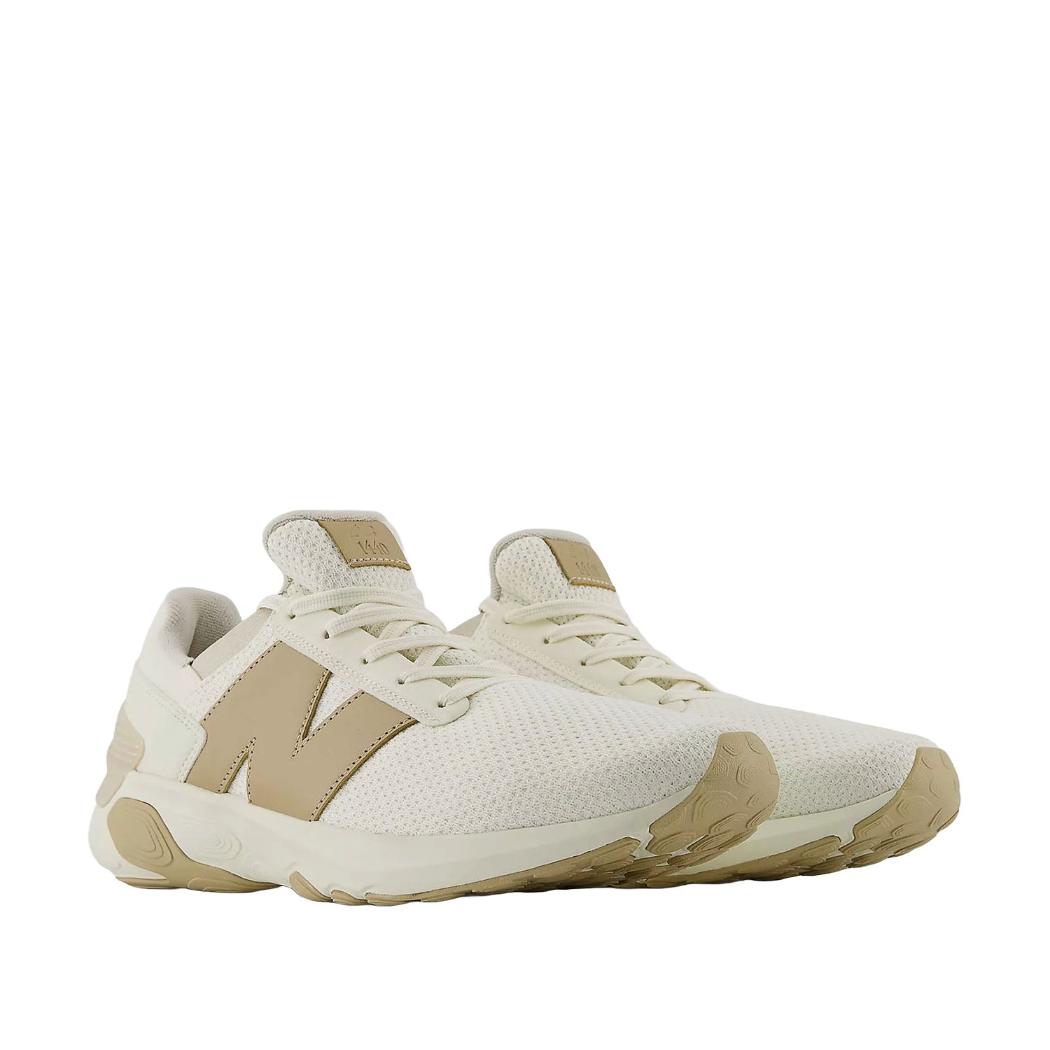 New Balance Men's 1440 in Angora