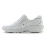 Nurse Mates Women's Dove Shoe in White (Wide)