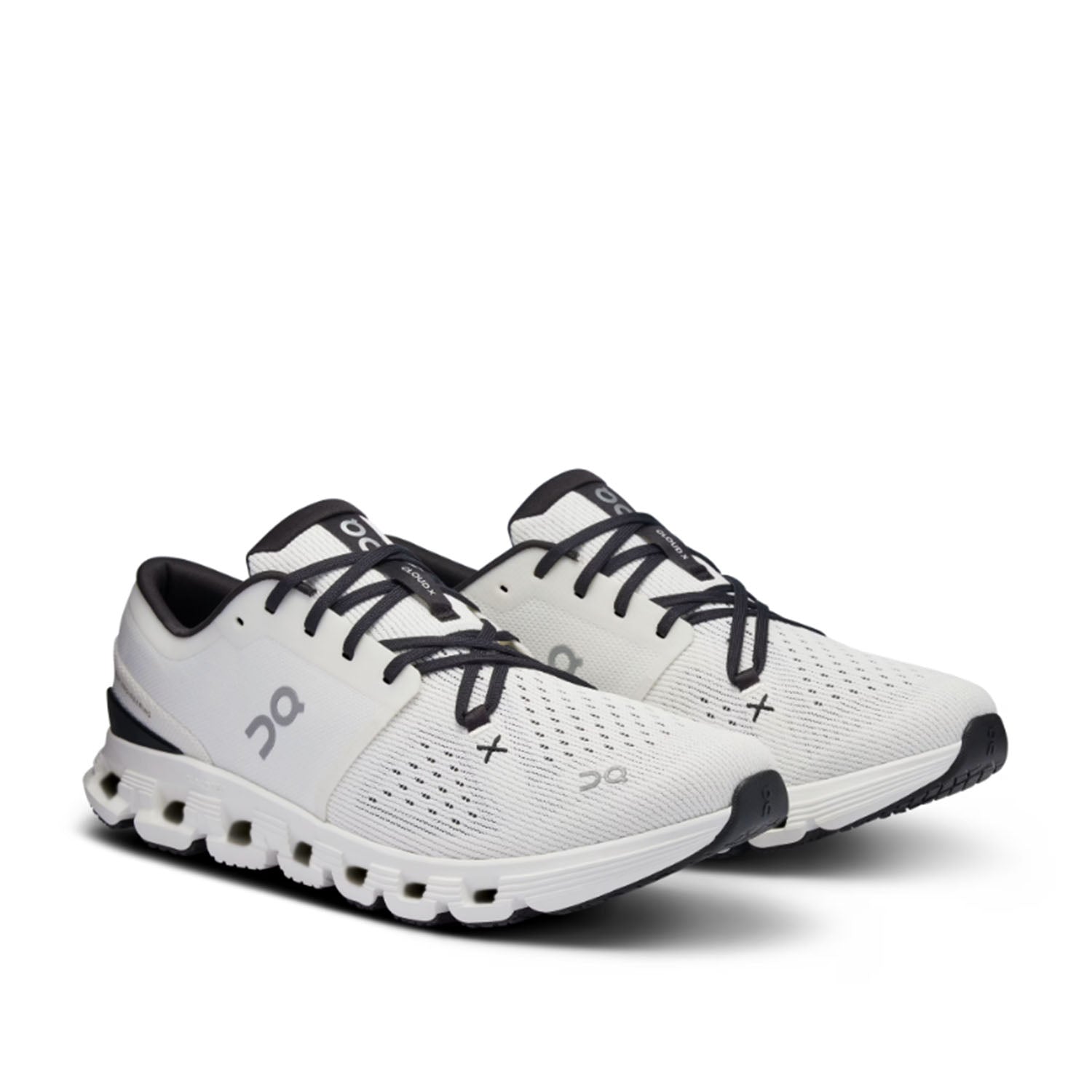 On Running Women's Cloud X4 Ivory/Black