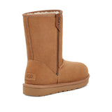 Ugg Women's Classic Short Bailey Zip in Chestnut