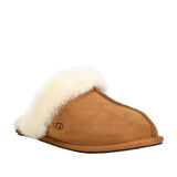 UGG Women's Scuffette II in Chestnut