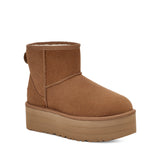 UGG Women's Classic Mini Platform in Chestnut