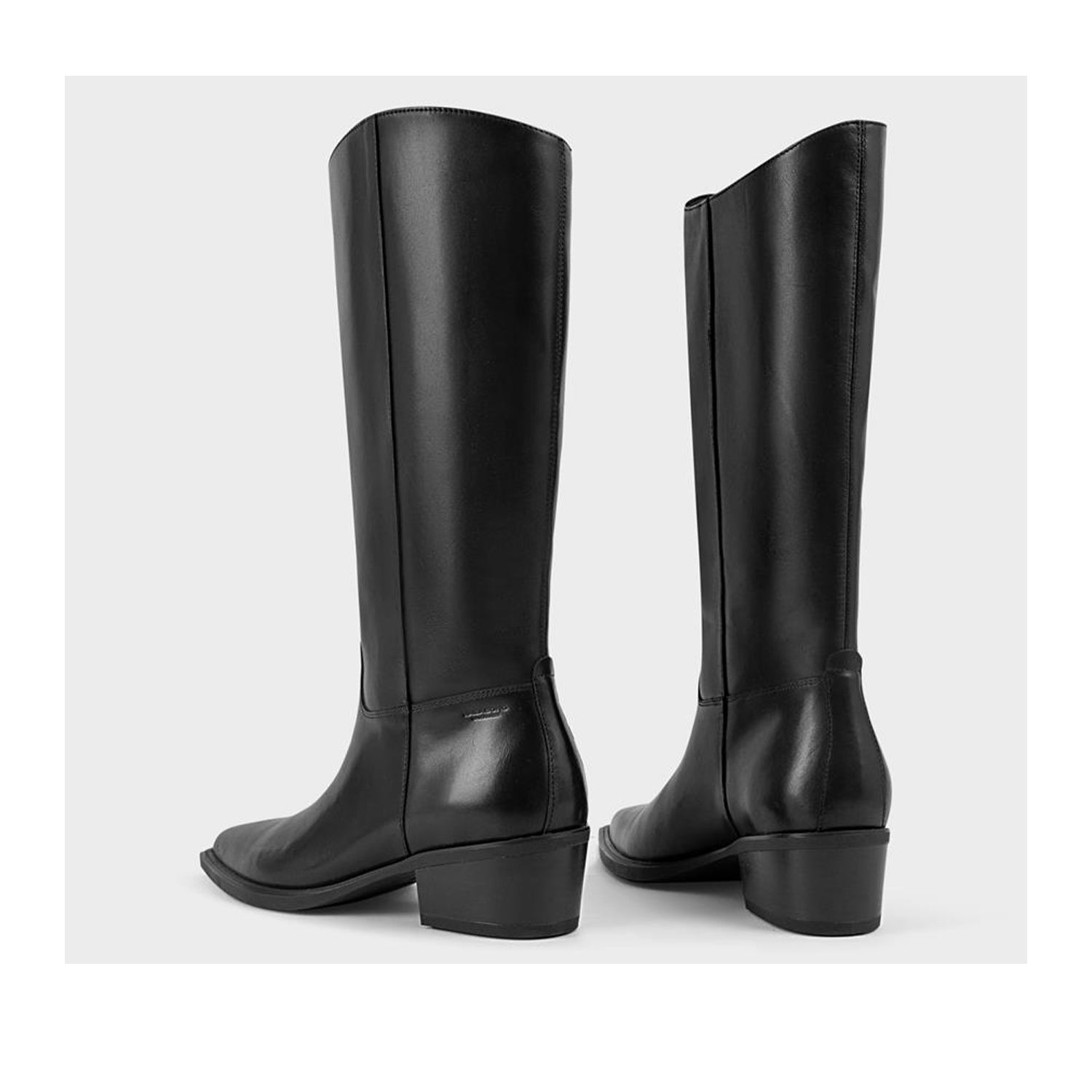 Vagabond Women's Kelsey in Black