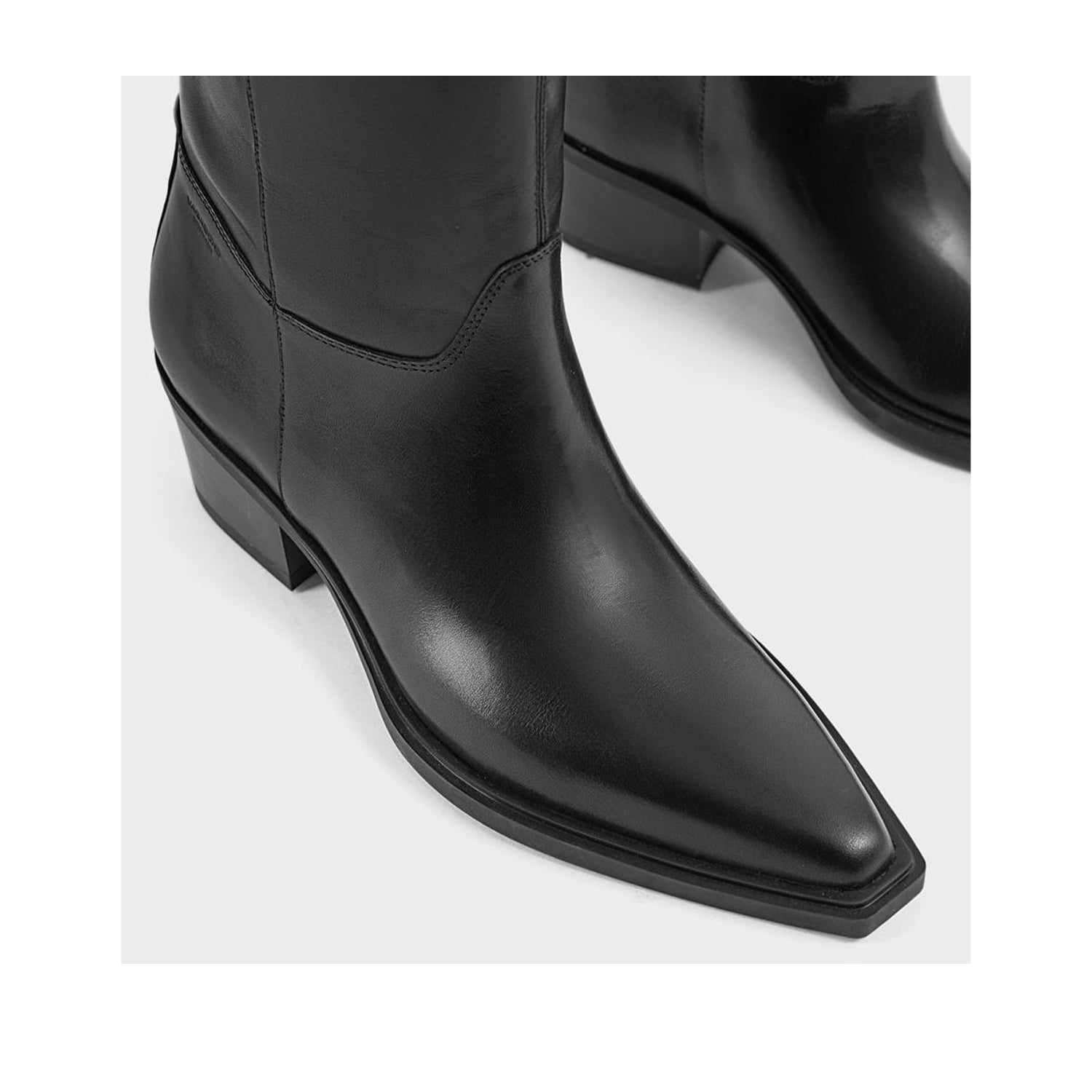 Vagabond Women's Kelsey in Black