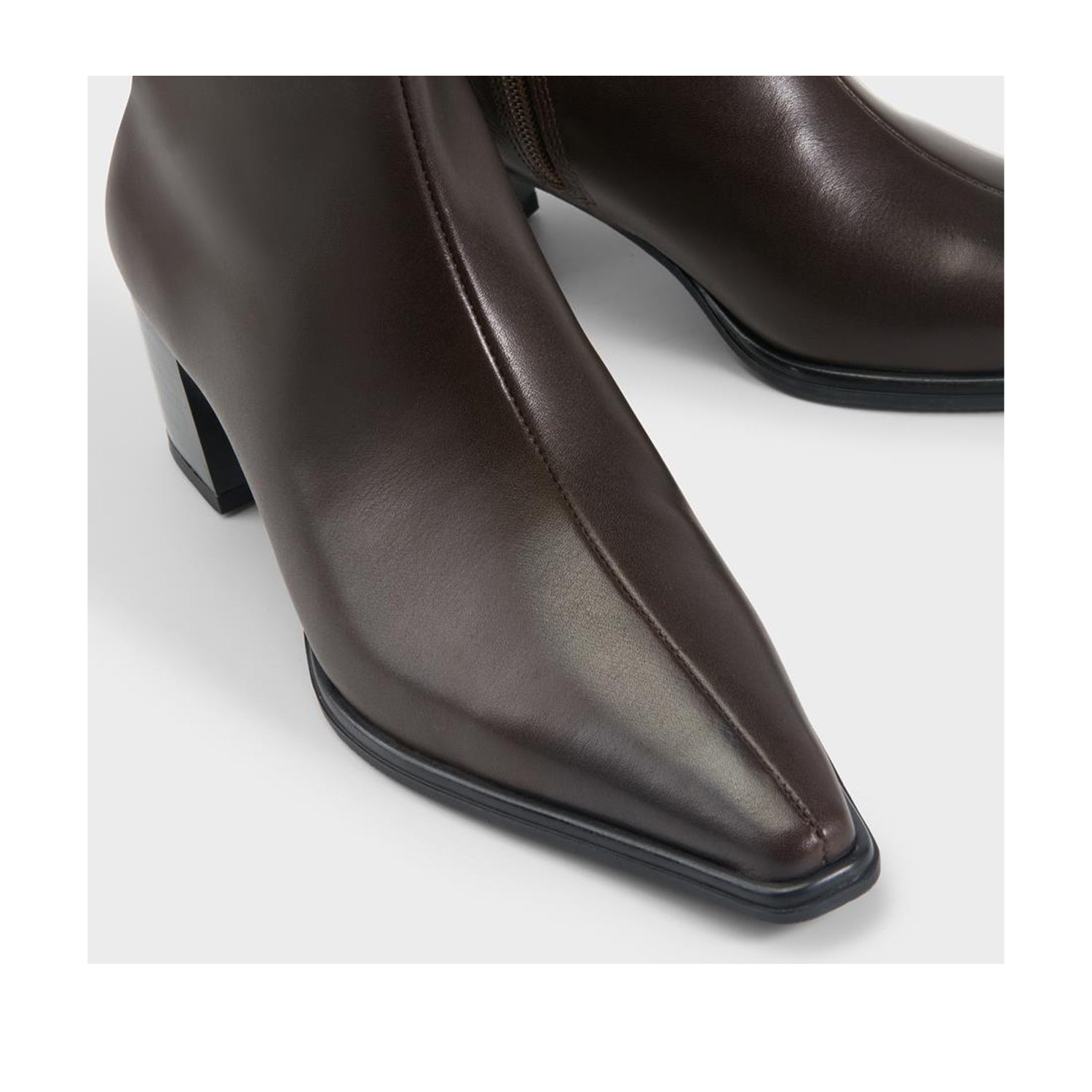 Vagabond Women's Giselle in Chocolate